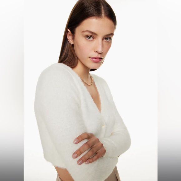 Sunday Best Reese Cardigan - Picture 5 of 6